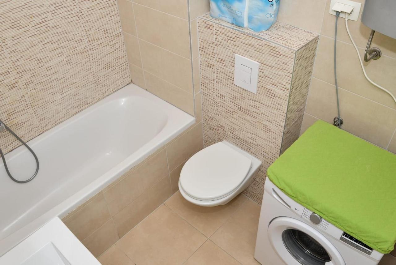 Apartment Leon Sa Privatnim Parkingom Zadar Dış mekan fotoğraf